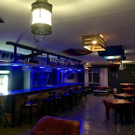 Casa Mia Hotel Уолфиш-Бей Экстерьер фото